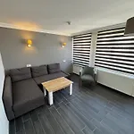 Asmaalti Apartment *